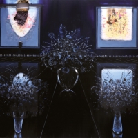 Floral tribute to the death of abstraction VII / acrylic, varnish, oil and extruded polystyrene on canvas / 188x224 cm